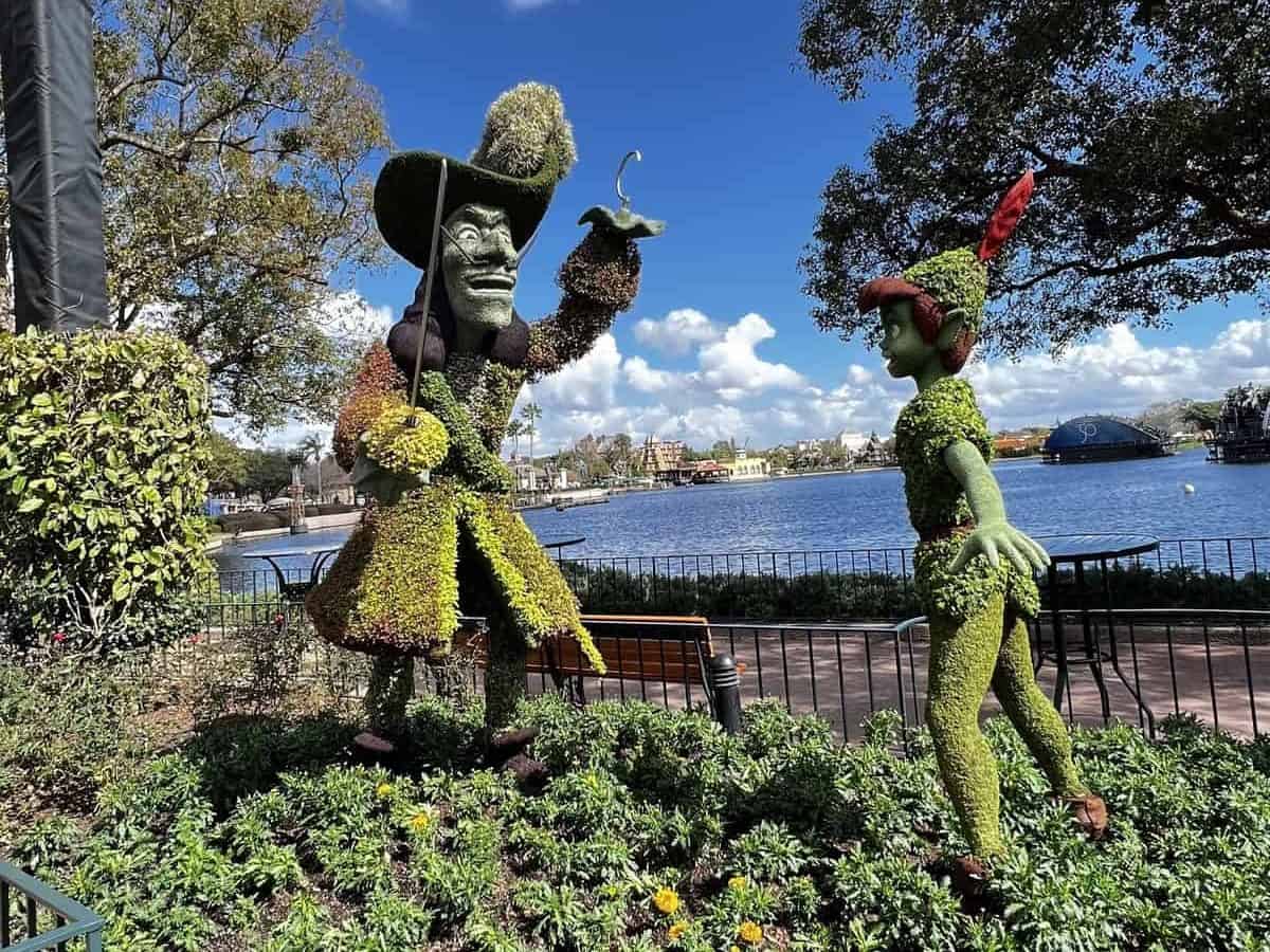 Epcot 2022 Flower and Garden Festival - Peter Pan and Captain Hook topiaries