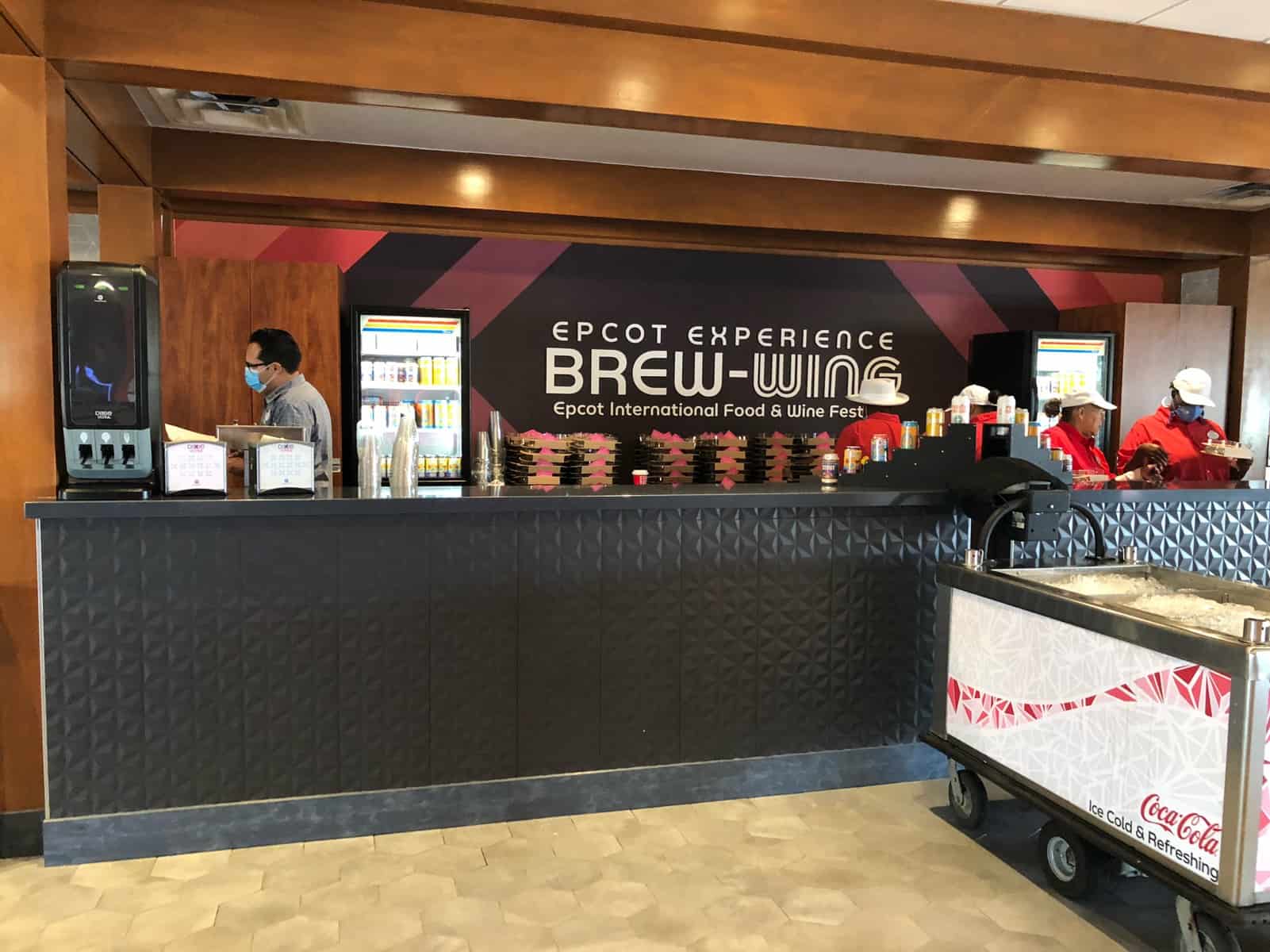 Brew-Wing Menu & Review (2021 Epcot Food & Wine Festival)