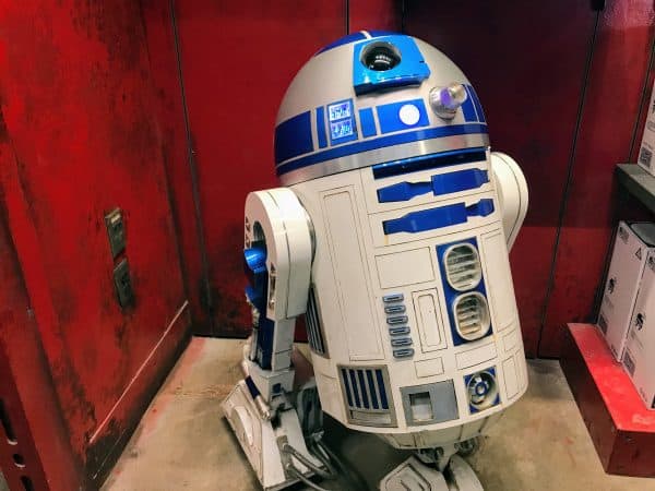 R2-D2 at Droid Depot