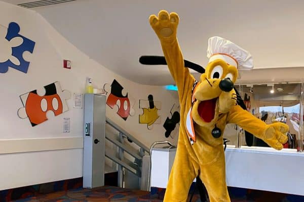 Pluto Chef Mickey's
