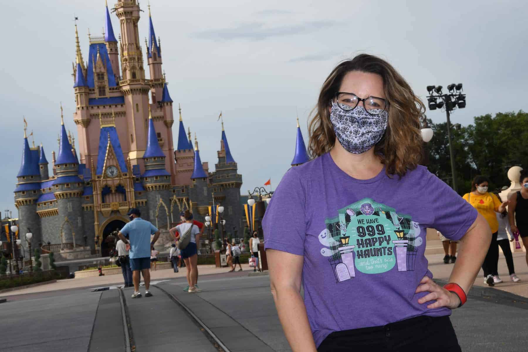 Disney World Announces Temporary Mask Removal When Taking Outdoor Photos